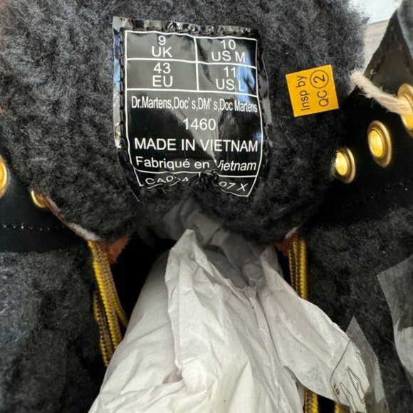 ***Sold***Dr Martens Unisex Tan Winter Grip 1460 DM-Lace-up Leather Boots - Picture 10 of 11